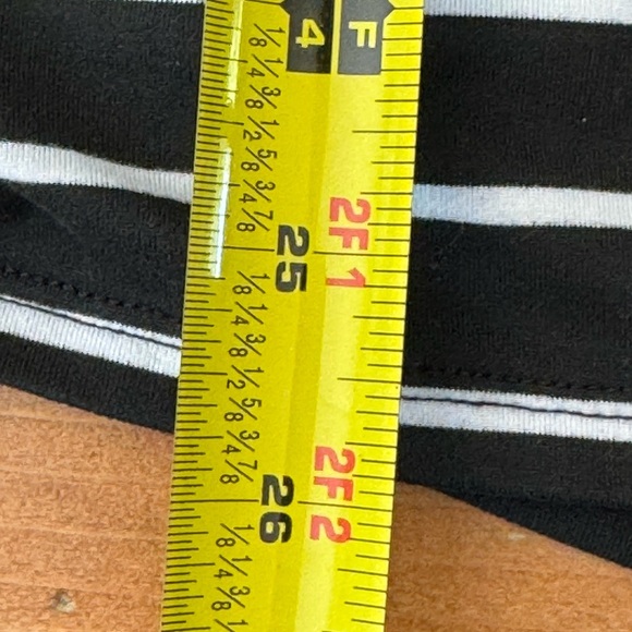 Time and Tru Black and White Striped Dress - Picture 3 of 6